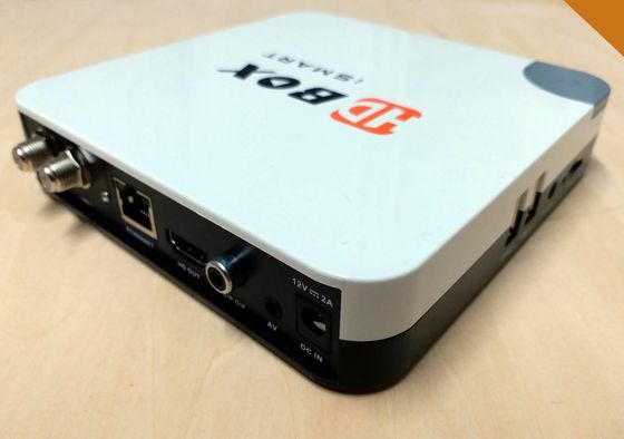 IKS के साथ अंतर्राष्ट्रीय USB DVB T2 S2 4K  सैटेलाइट बॉक्स रिसीवर